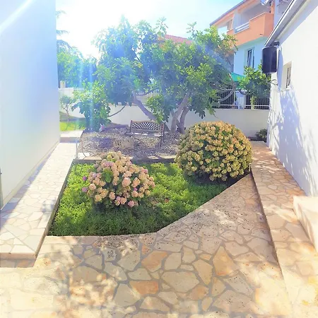 Adriatic Seafront Rogoznica Apartamento